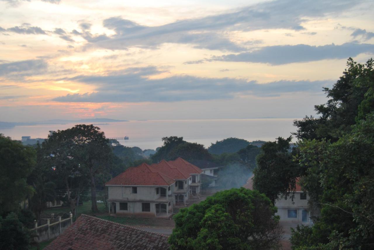 Frontiers Hotel Entebbe Exterior foto