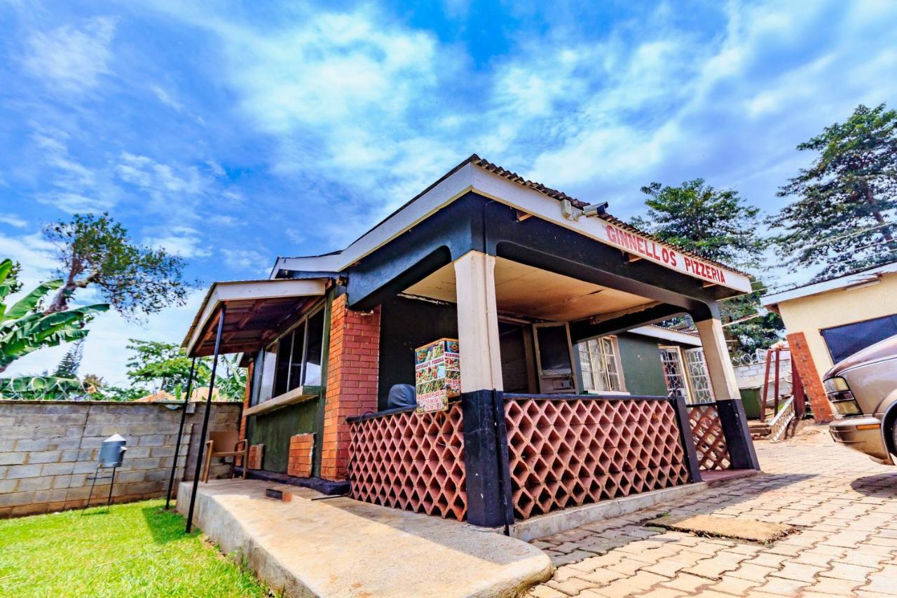 Frontiers Hotel Entebbe Exterior foto